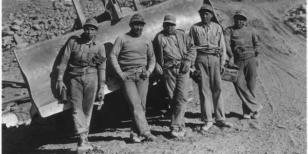 Tractor Workers 600x300