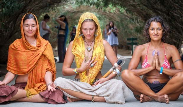 Bhakti01